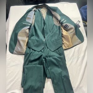 Elegant Dark Green Men's Suit Set